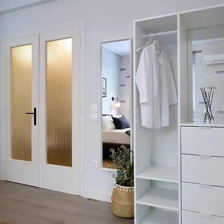 Apartament Acropolis 2bd Private Entrance